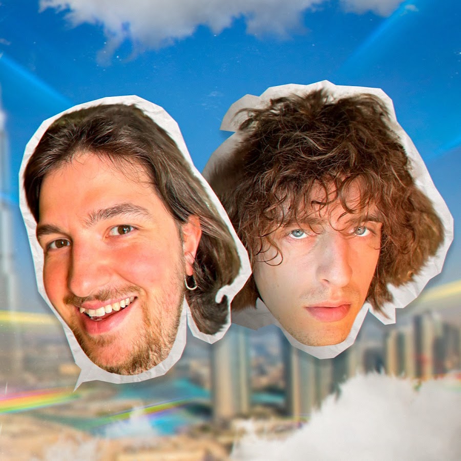 Блогер